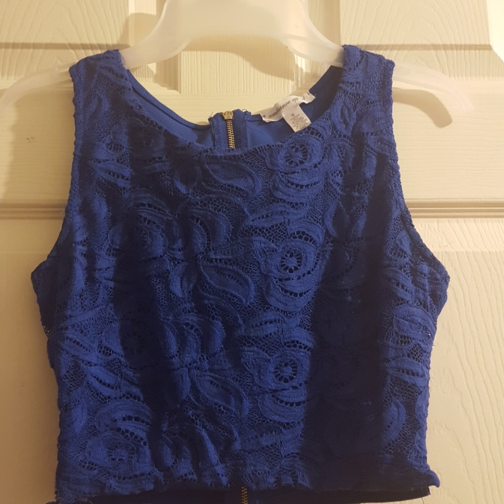 Agaci royal blue lace crop top
